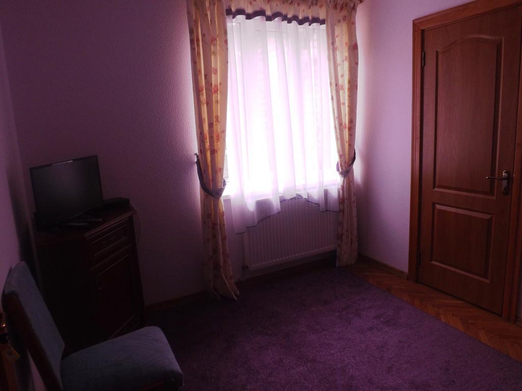 Rosinka Apartment Yaremche Ngoại thất bức ảnh